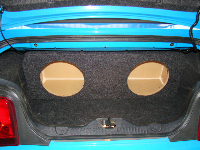 Ford Mustang 2005-14 Convertible Subwoofer Enclosure